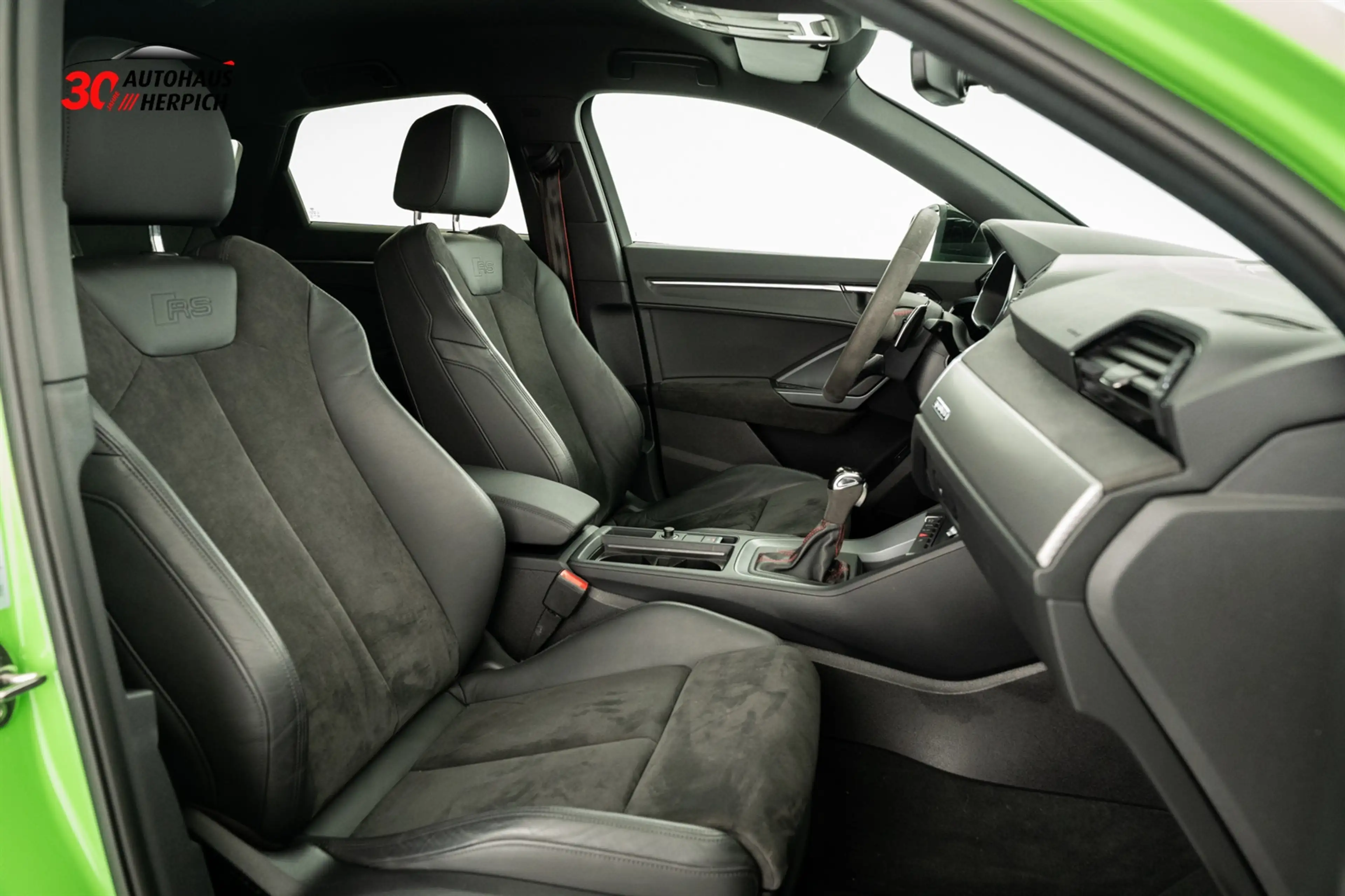 Audi RS Q3 Sportback 2.5TFSI MATRIX RS AGA 360° NAVI — photo 14