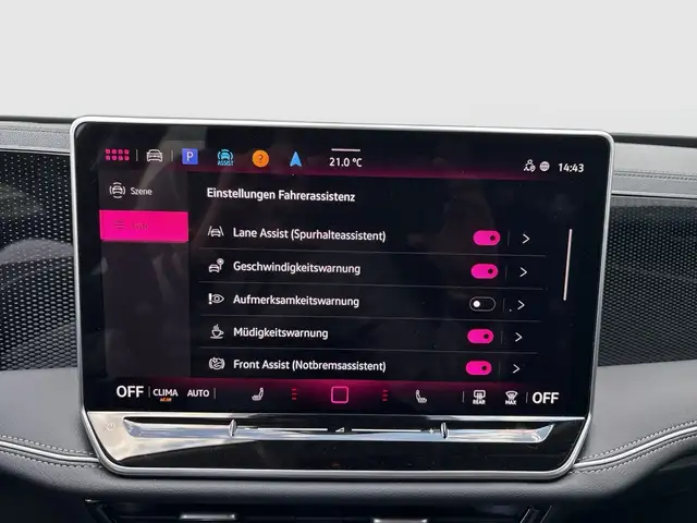 Volkswagen Passat view 15