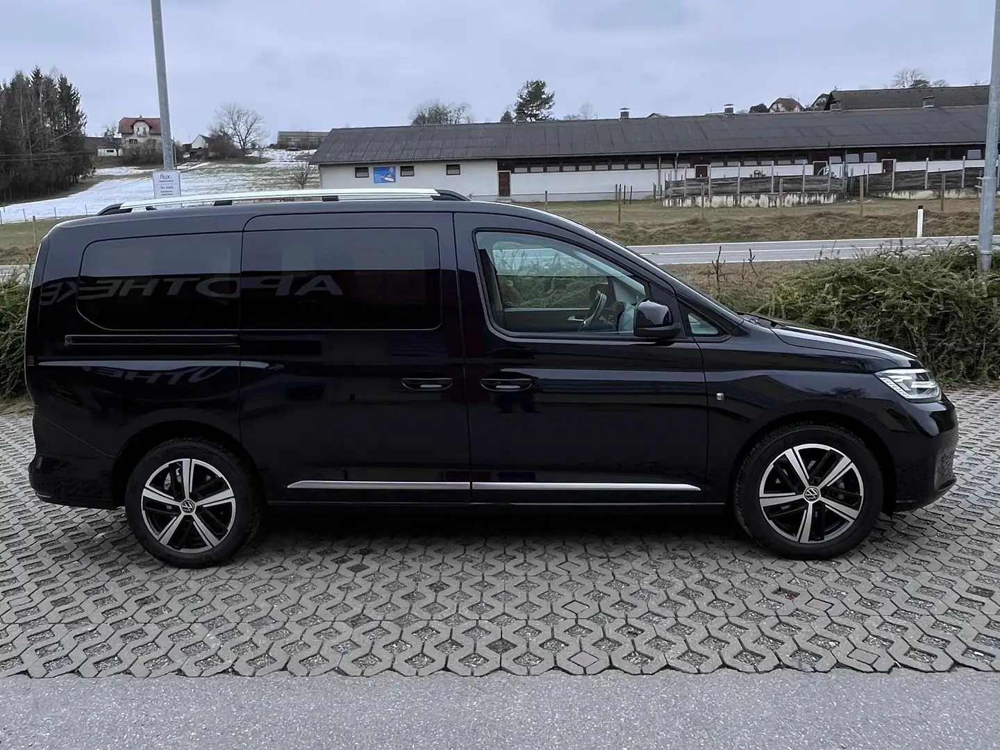 Volkswagen Caddy Caddy 2,0 TDI DSG Schwarz - 2
