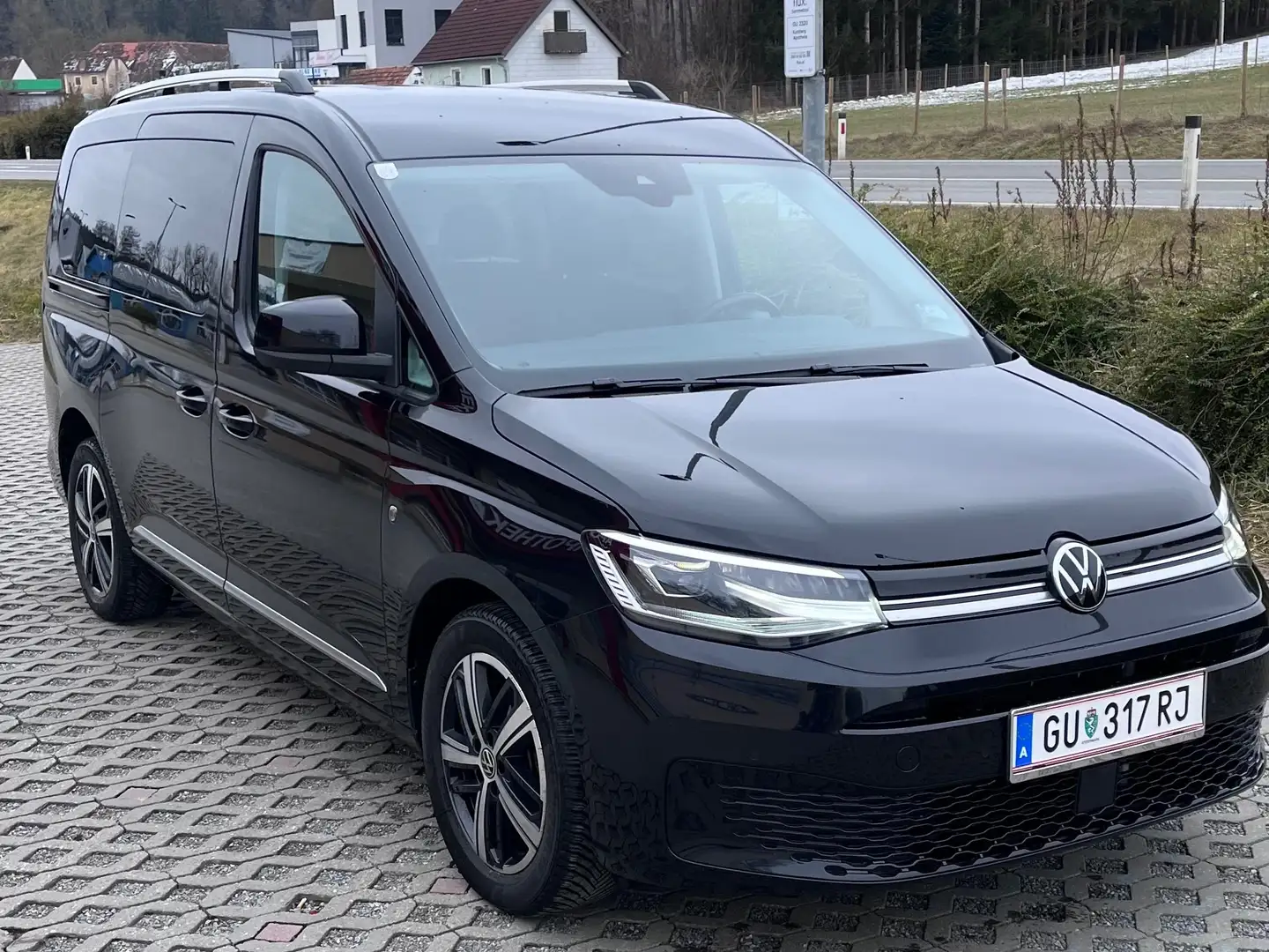 Volkswagen Caddy Caddy 2,0 TDI DSG Schwarz - 1