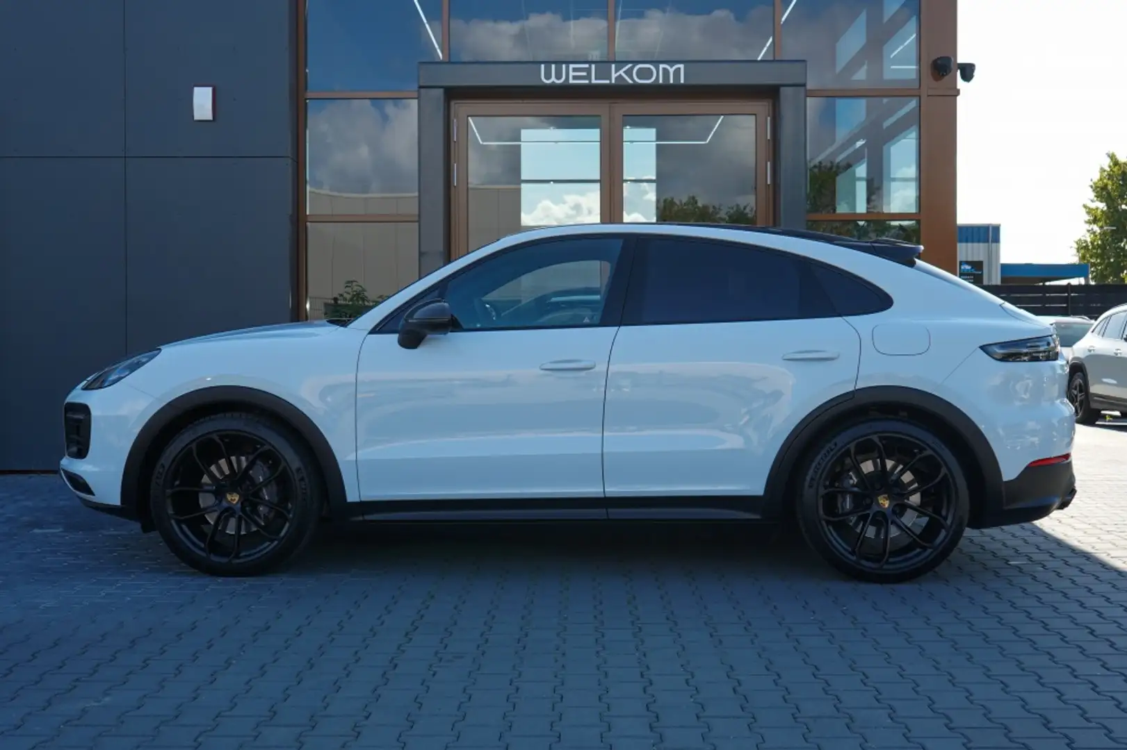 Porsche Cayenne Coupé 3.0 E-Hybrid | burmester | Sport Chrono | Ca Blanc - 2