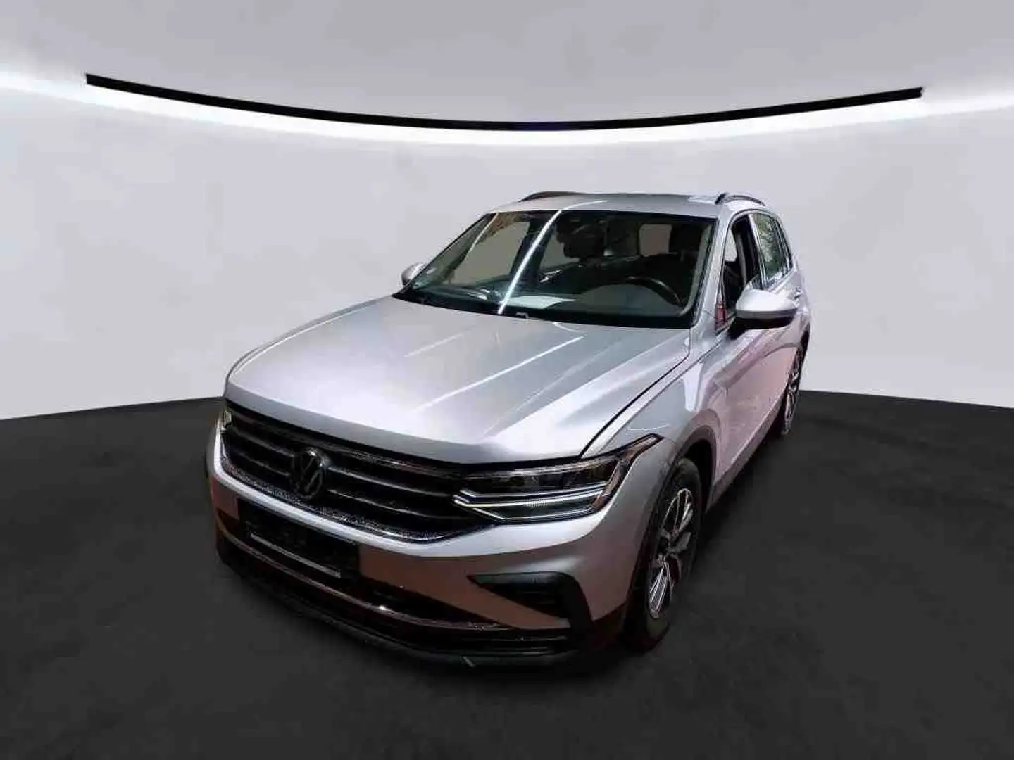 Volkswagen Tiguan 2.0 TDI DSG LIFE *AHK *LED *ACC *RKAM *NAVI *17" Silber - 2
