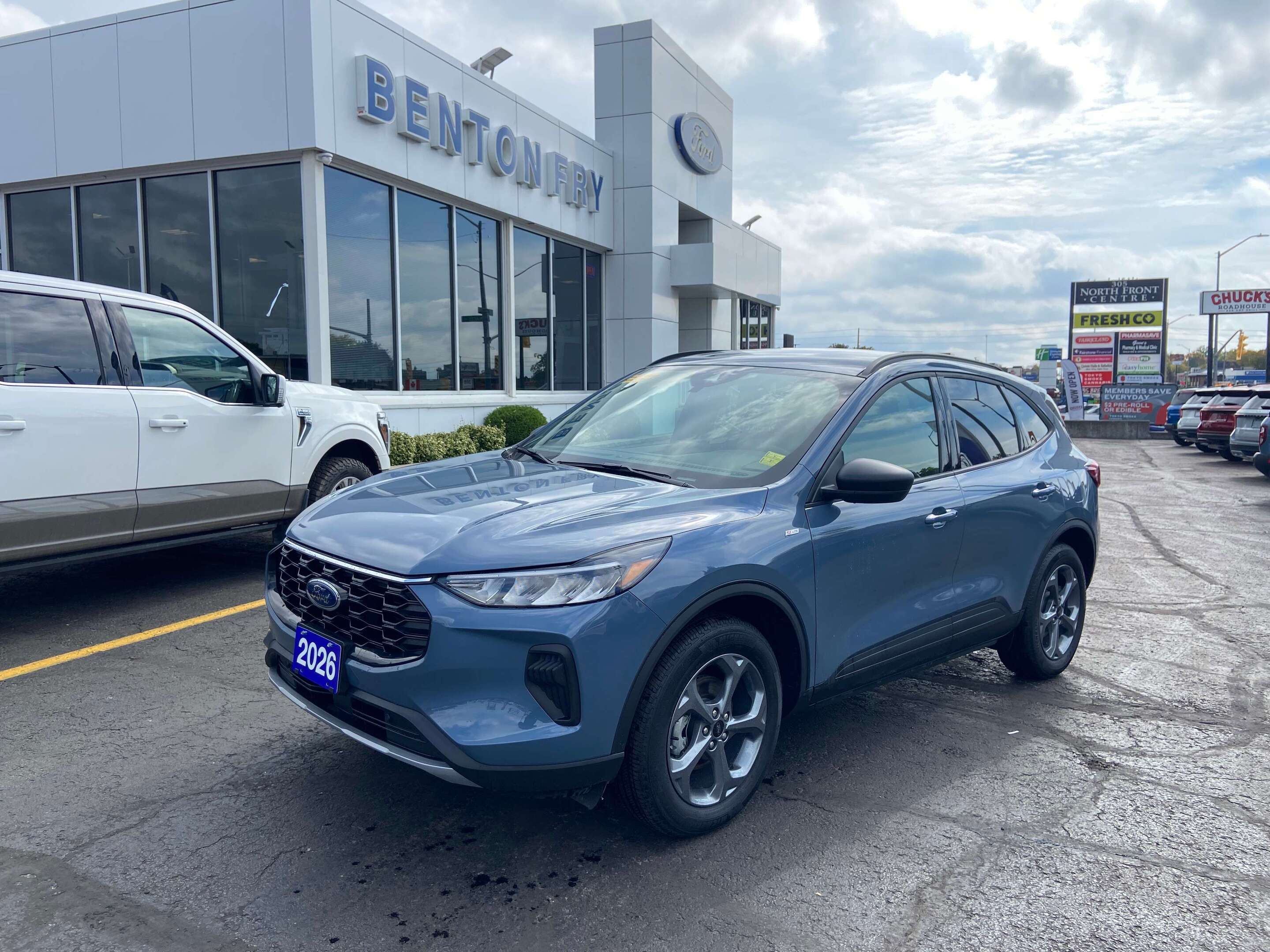 2026 Ford Escape ST LINE AWD 1.5L 2000K LANE KEEP HTD SEATS AND WHL