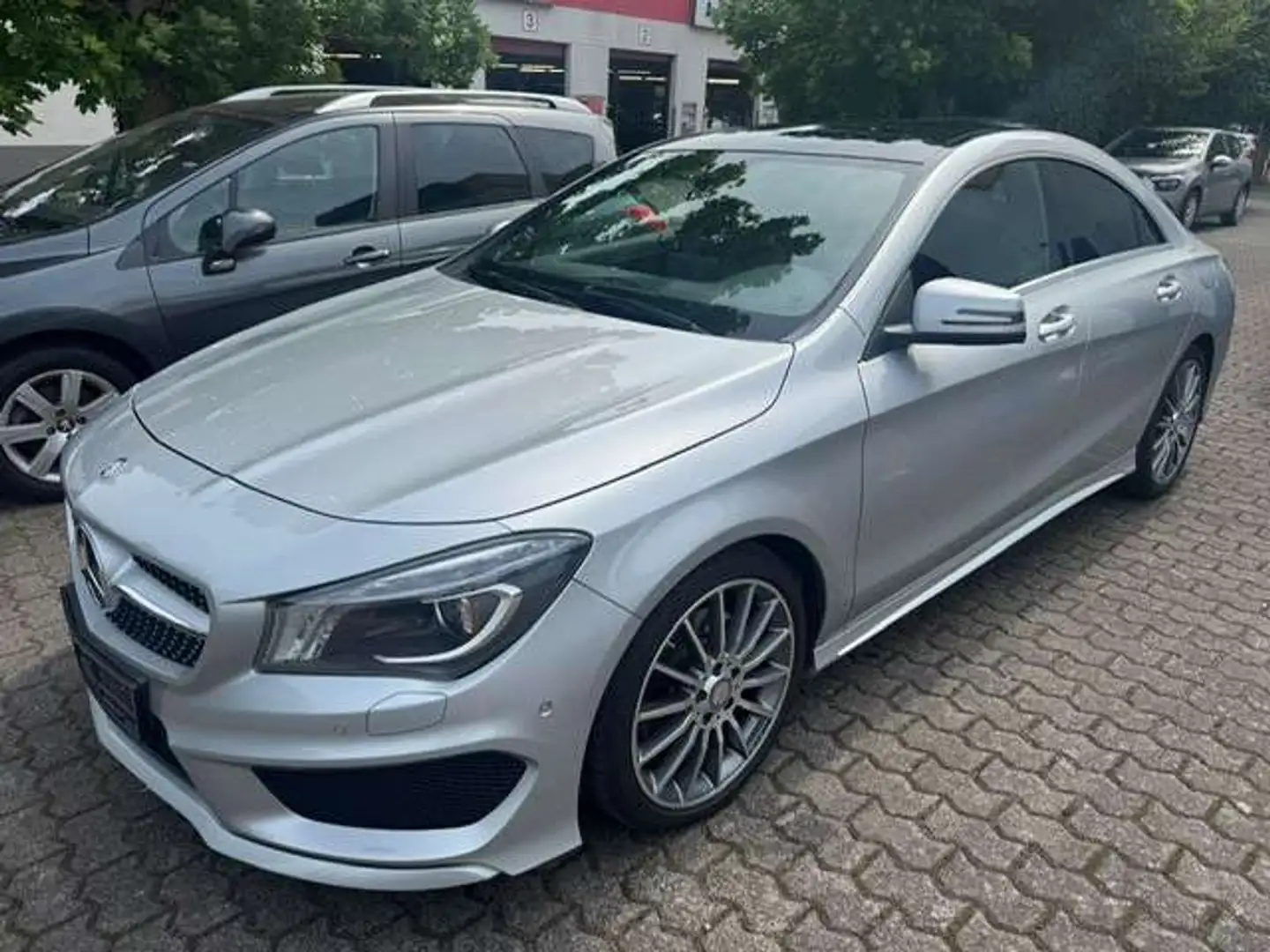 Mercedes-Benz CLA 220 MERCEDES-BENZ CLA 220 d AMG LEDER PANORAMA BII XEN Argent - 1