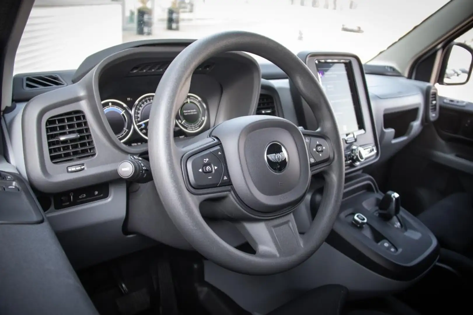 LEVC VN5 Plug-in Hybrid City | Schuifdeur | Navigatie | LED Weiß - 2