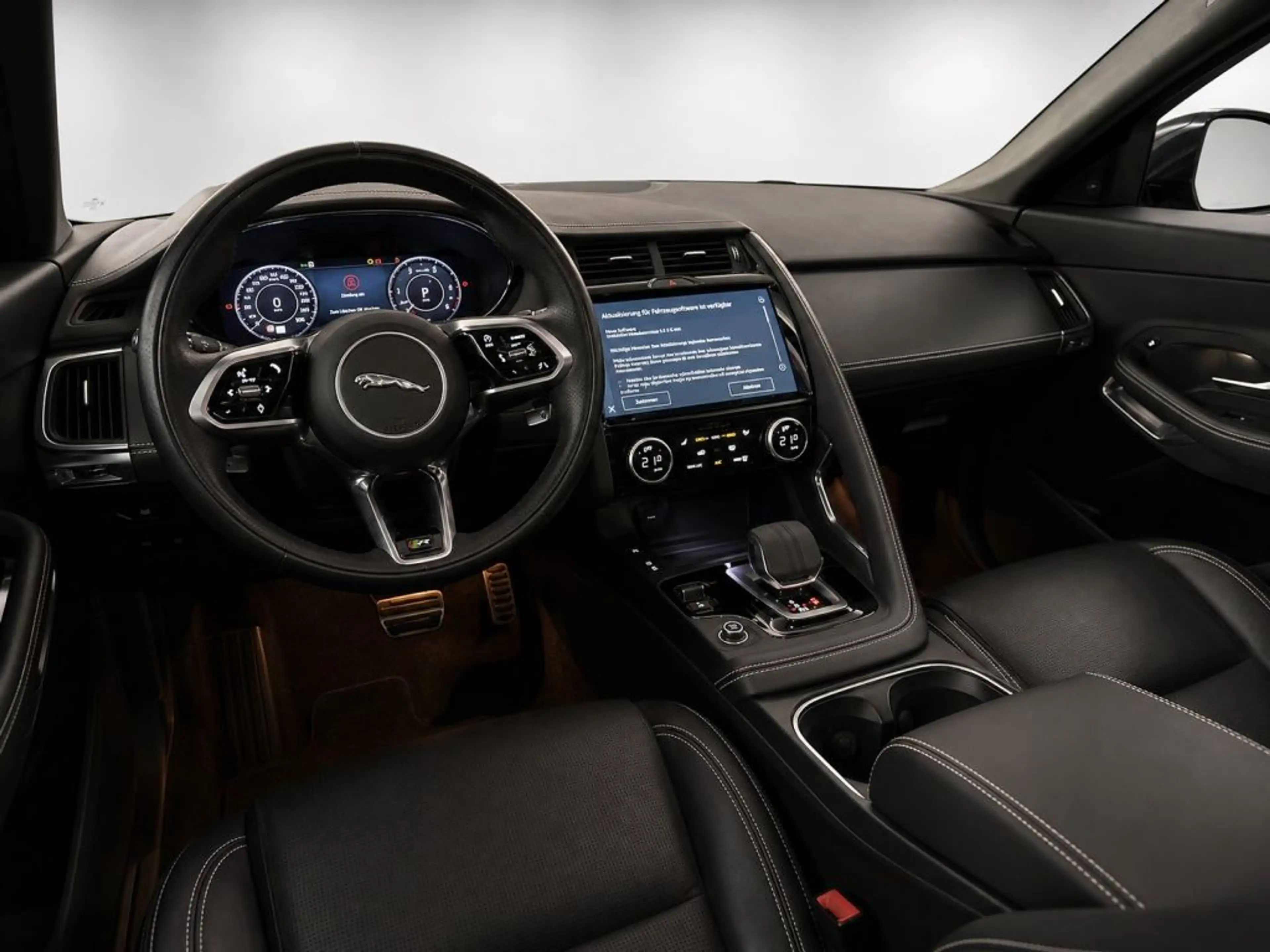 Jaguar E-Pace D200 AWD R-Dynamic HSE — photo 6