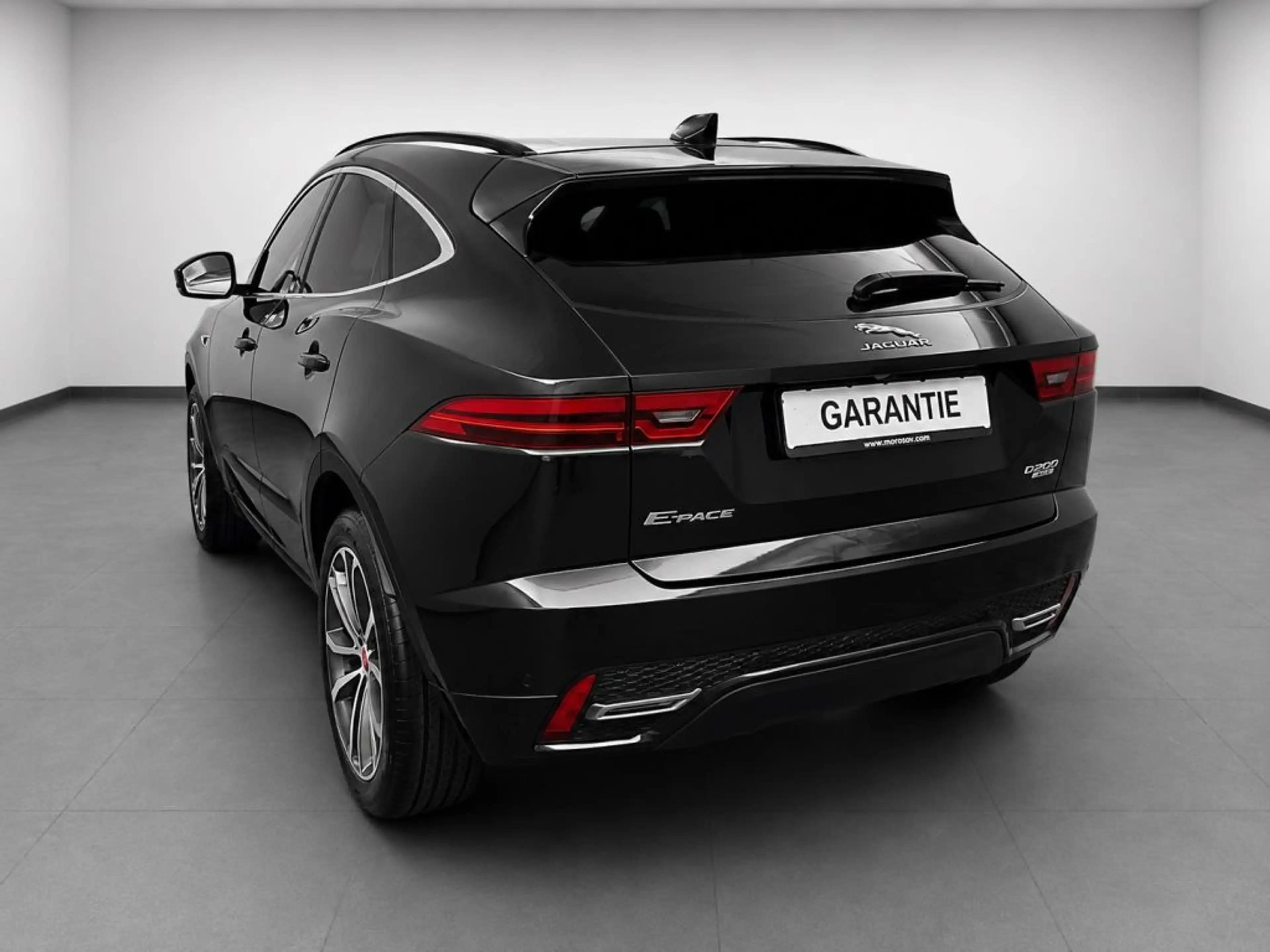 Jaguar E-Pace D200 AWD R-Dynamic HSE — photo 2