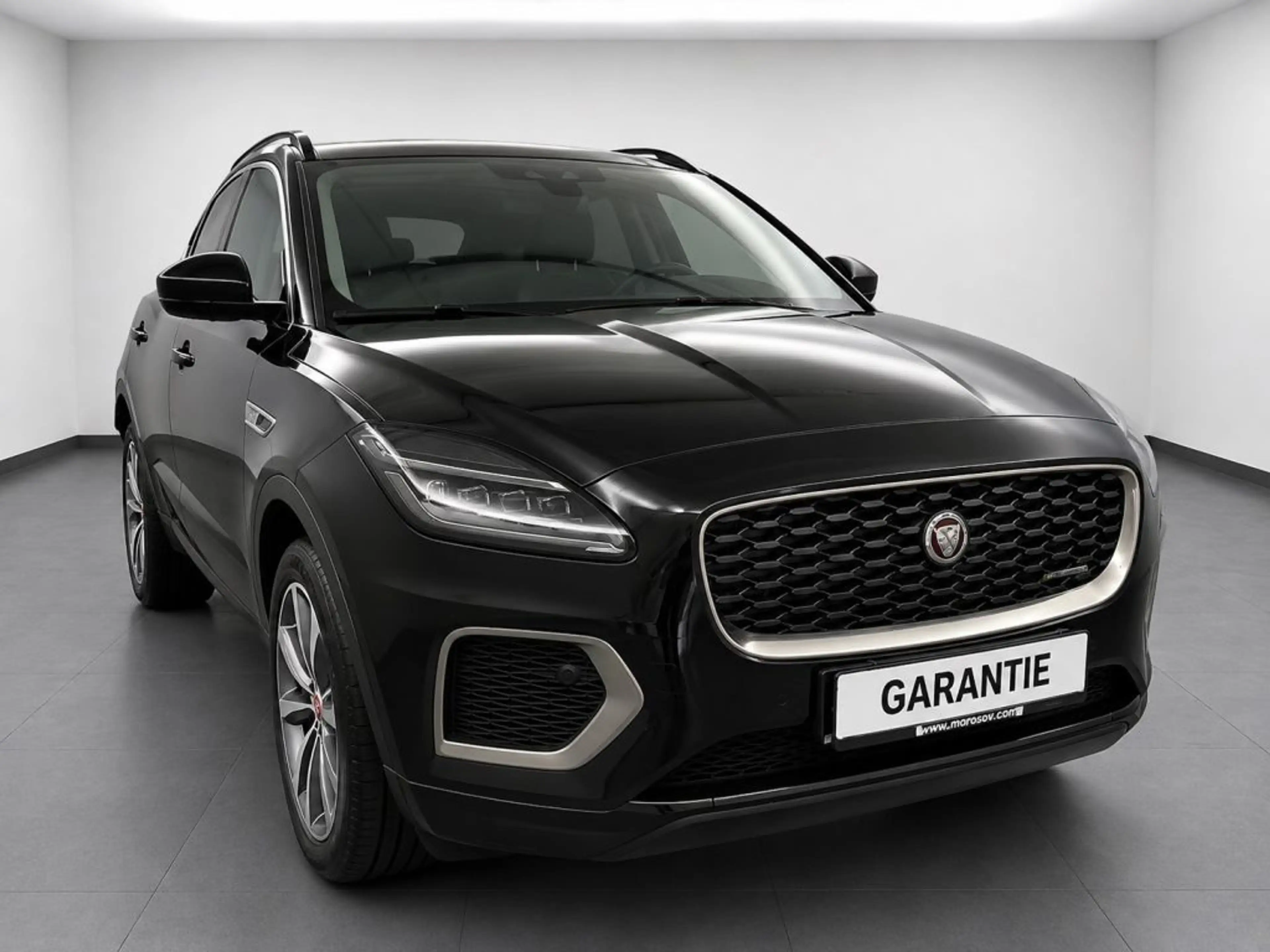 Jaguar E-Pace D200 AWD R-Dynamic HSE — photo 4