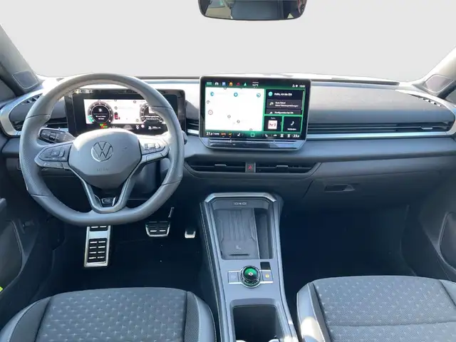 Volkswagen T-Roc view 11