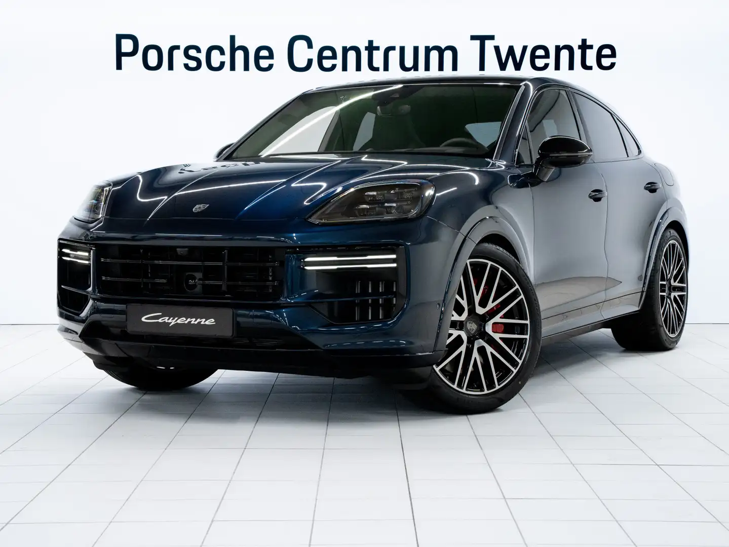 Porsche Cayenne Turbo E-Hybrid Coupé Blauw - 1
