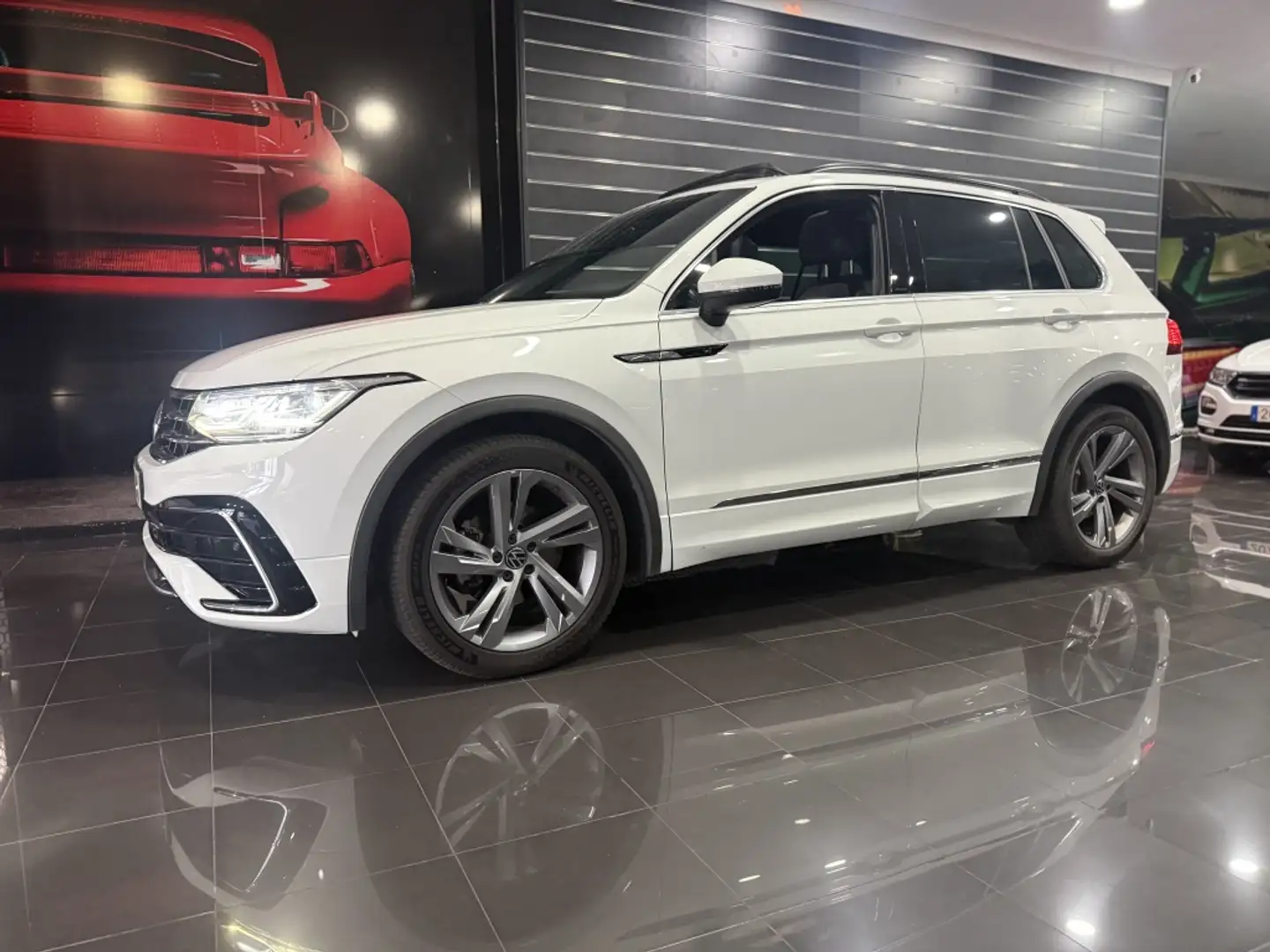 Volkswagen Tiguan 2.0TDI R-Line DSG 110kW Blanco - 1
