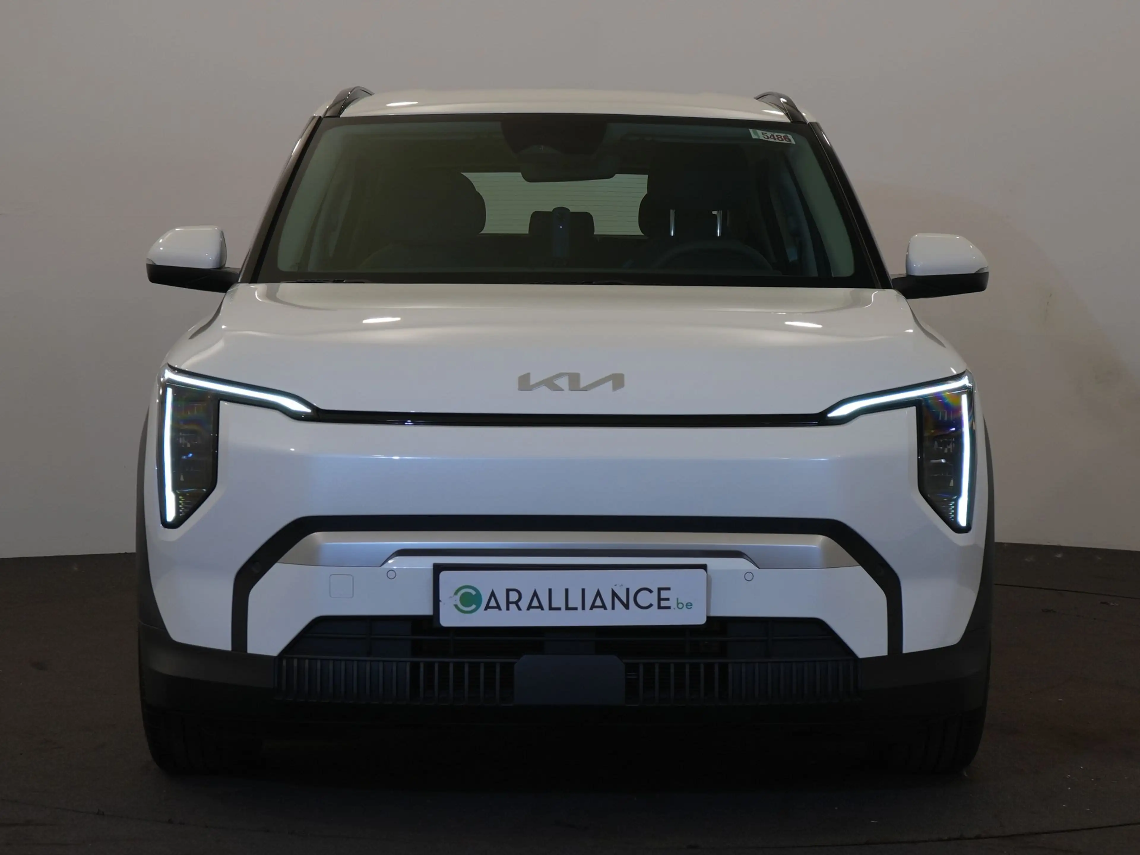 Kia EV3 Business 81,4 kWh — photo 2