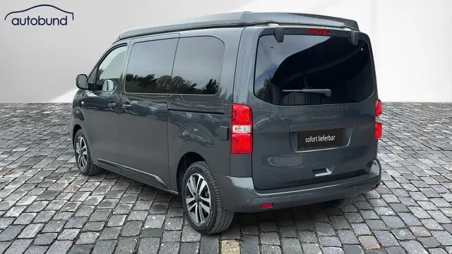 Peugeot Traveller view 2