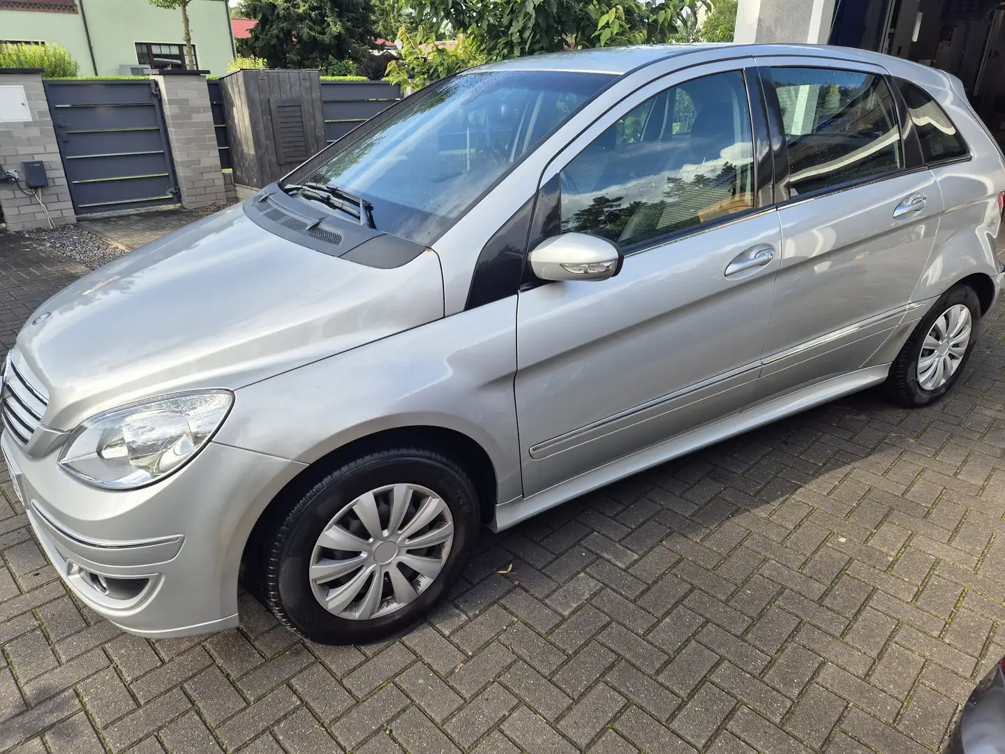 Mercedes-Benz B 170 Plateado - 1