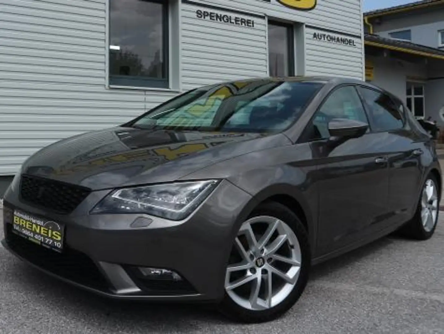 SEAT Leon Style 1,2 TSI Start/Stop Grau - 2