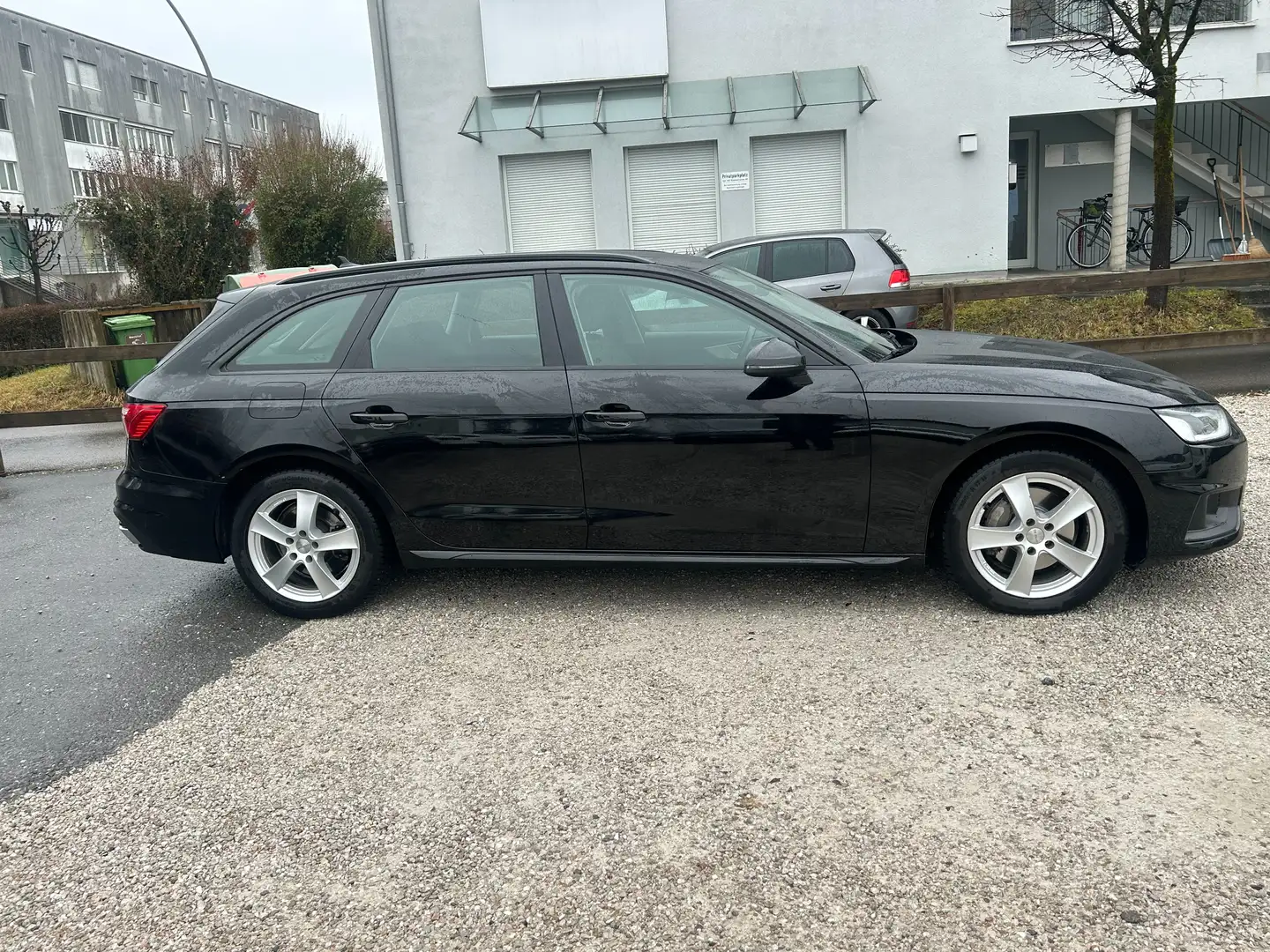 Audi A4 40 TDI S-tronic Avant, Diesel 140 kW, Automatik Schwarz - 1