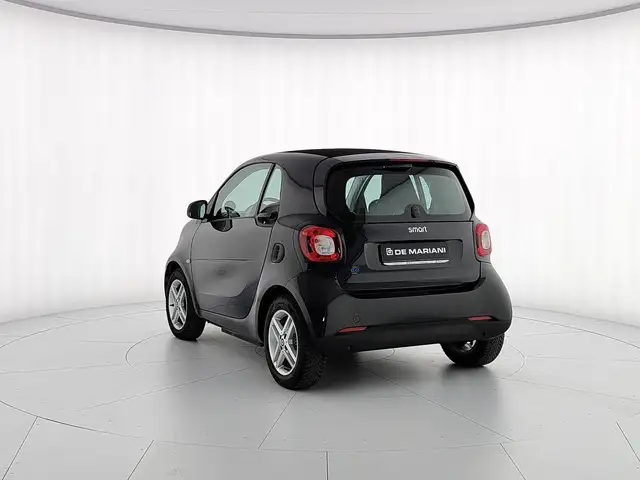 Smart Fortwo view 3