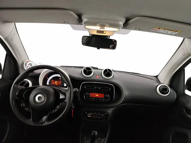 Smart Fortwo view 11