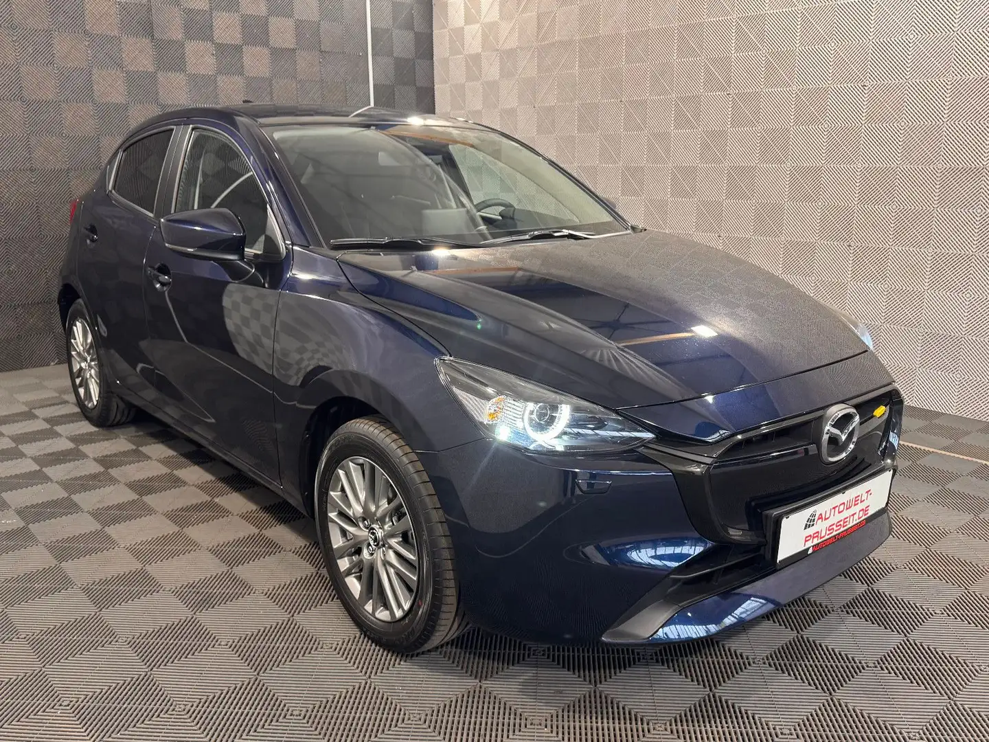 Mazda 2 Lim.*EXCLUSIVE*R.KAM-SHZ-TOUCH-TEMP-DAB+-16" Blau - 1