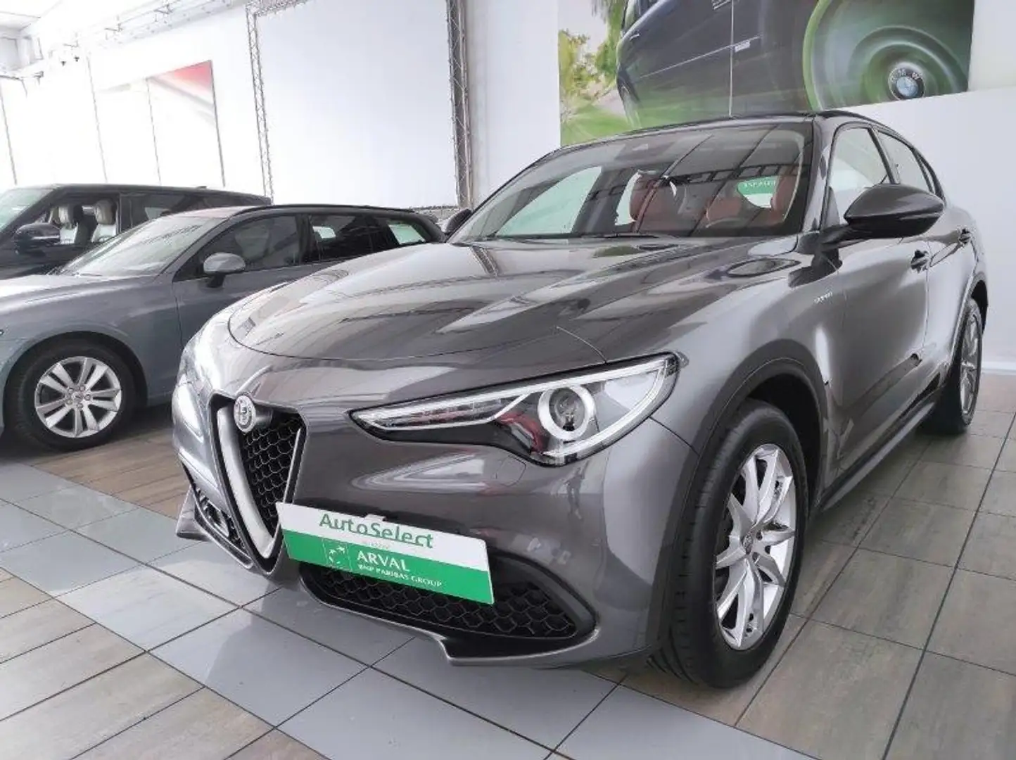 Alfa Romeo Stelvio - Stelvio 2.2 Turbodiesel 190 CV AT8 Q4 Super Grijs - 2