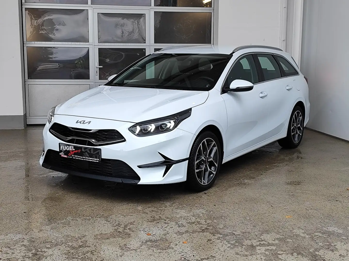 Kia Ceed SW / cee'd SW 1.5 T-GDi DCT Spirit LED|Navi|SHZ Weiß - 2