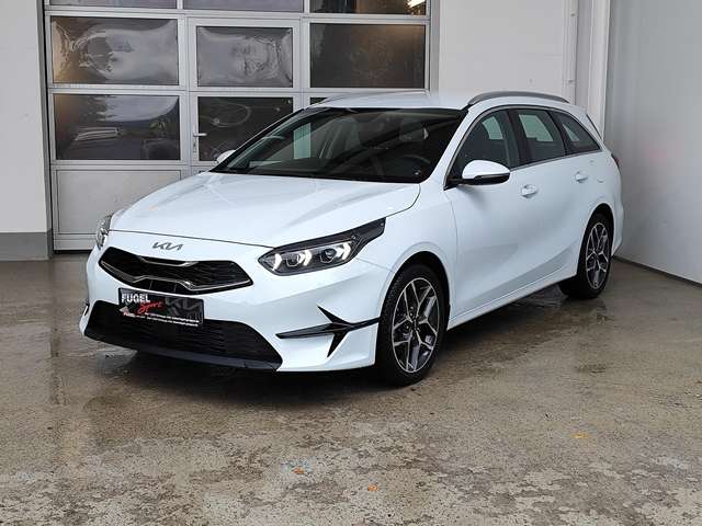 Kia Ceed SW / cee'd SW 1.5 T-GDi DCT Spirit LED|Navi|SHZ