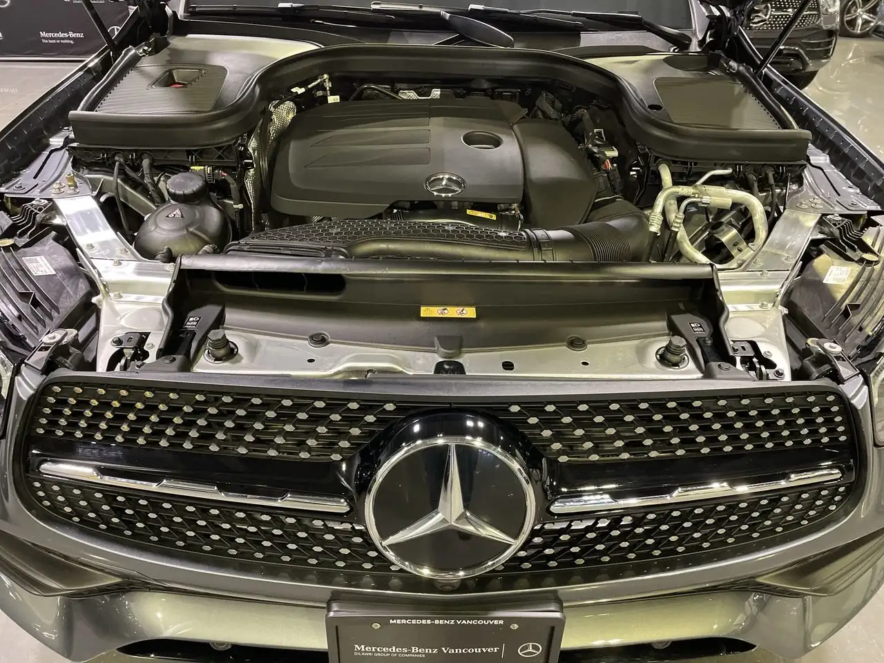 Mercedes-Benz GLC снимка Mercedes-Benz GLC