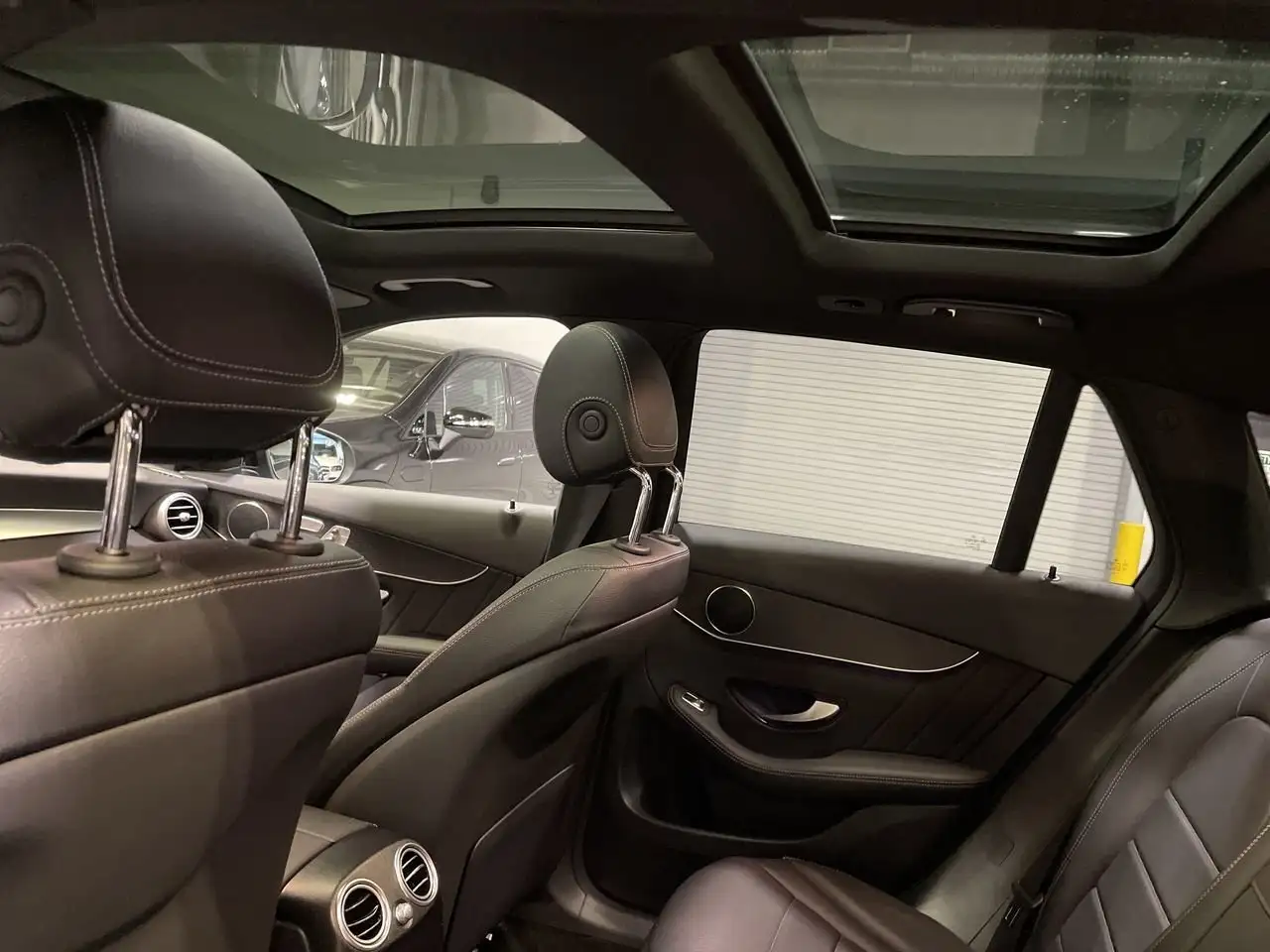 Mercedes-Benz GLC снимка Mercedes-Benz GLC