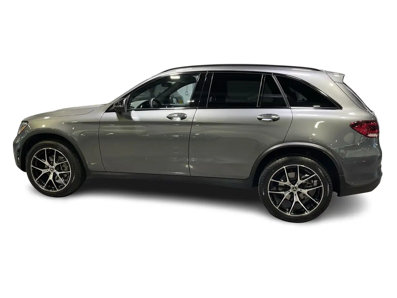 Mercedes-Benz GLC снимка Mercedes-Benz GLC
