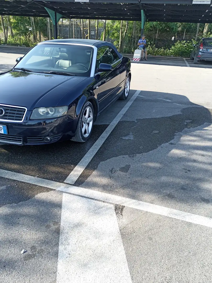 Audi A4 Cabrio 2.5 V6 tdi 163cv - 2