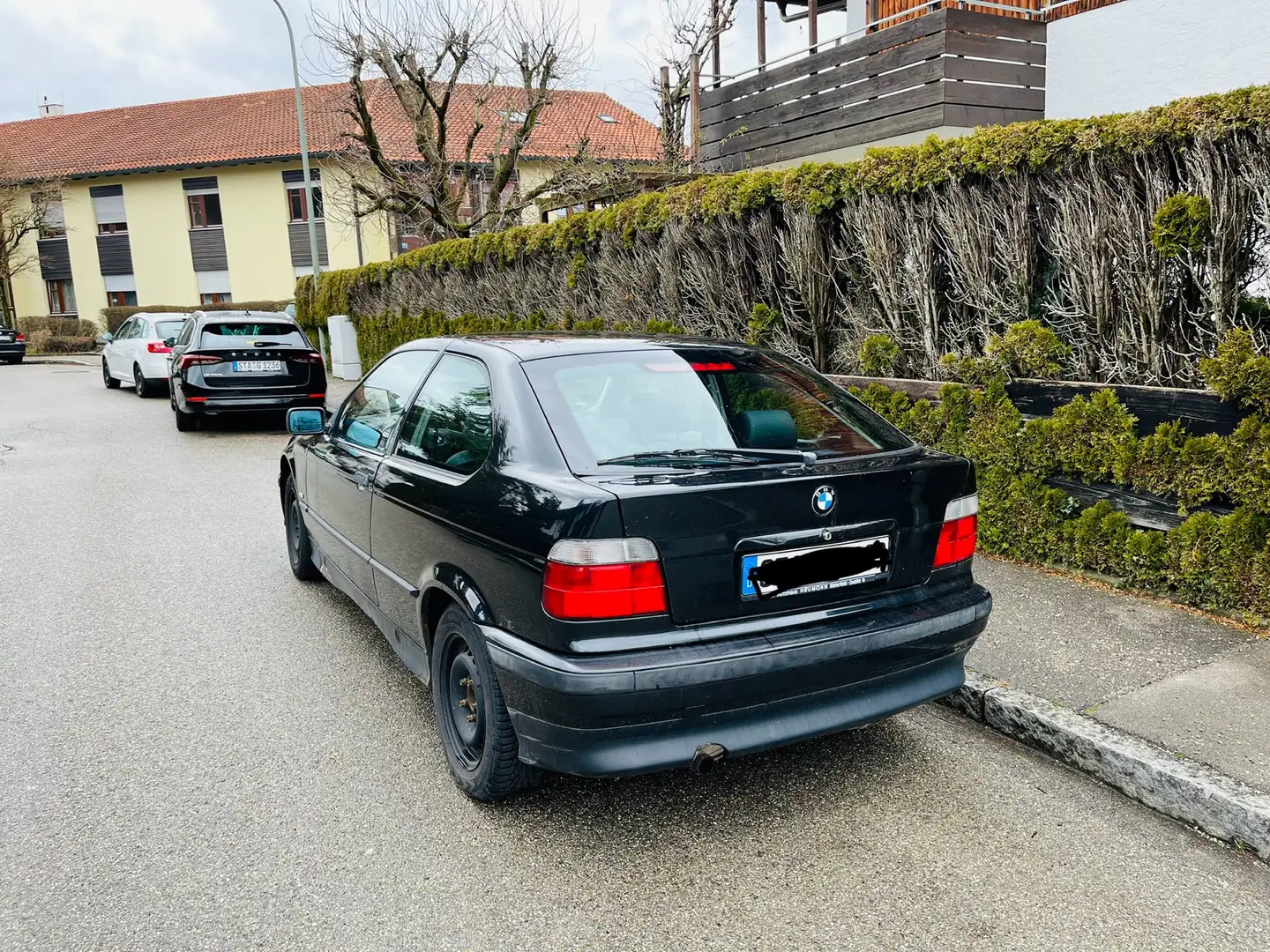 BMW 316 316i Sport Edition Schwarz - 2