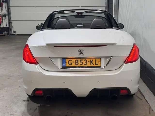 Peugeot 308 view 7