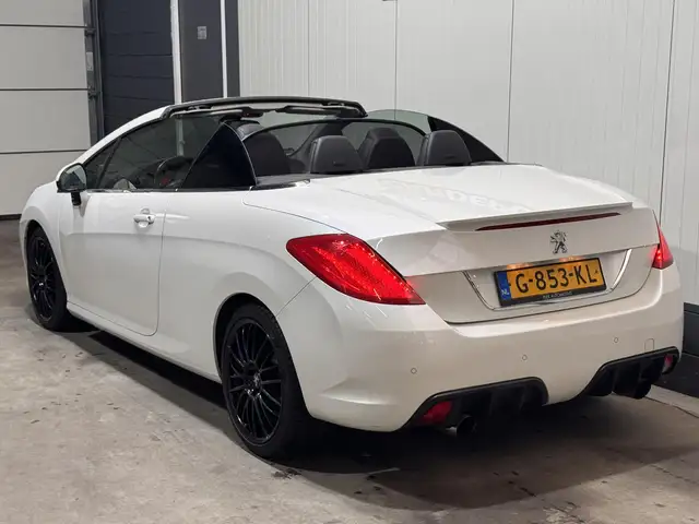 Peugeot 308 view 12