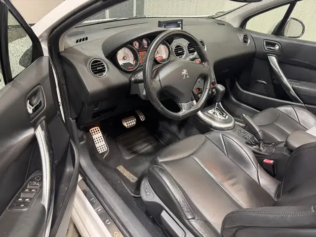Peugeot 308 view 14