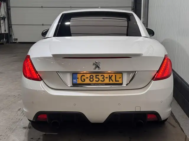 Peugeot 308 view 8