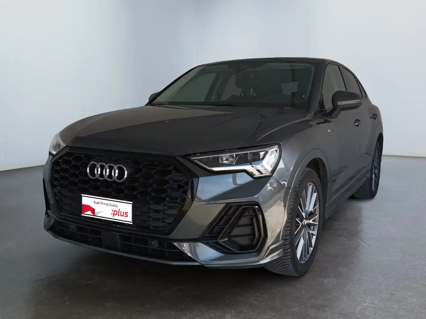 Audi Q3 2ª serie SPB Sportback 35 TDI S tronic S line Grigio - 2