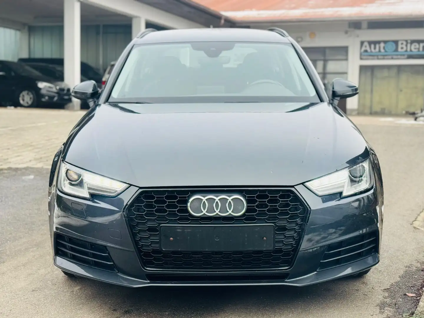 Audi A4 Avant Xenon Gris - 2