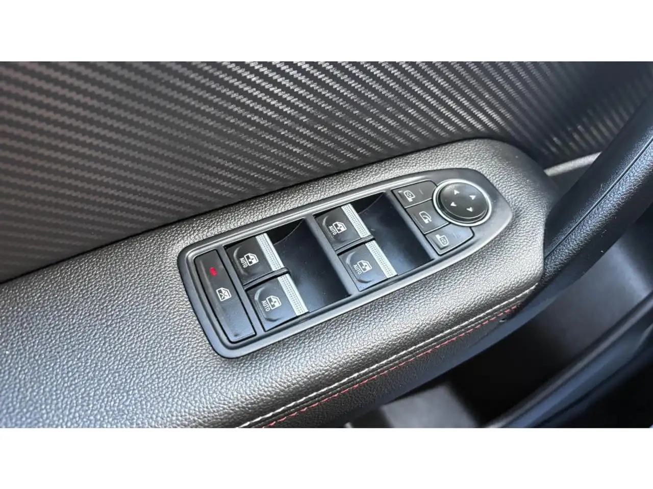 Renault Captur — photo 12