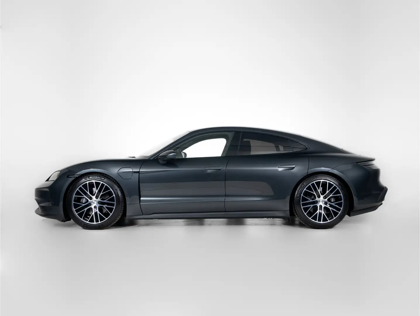 Porsche Taycan Gris - 2