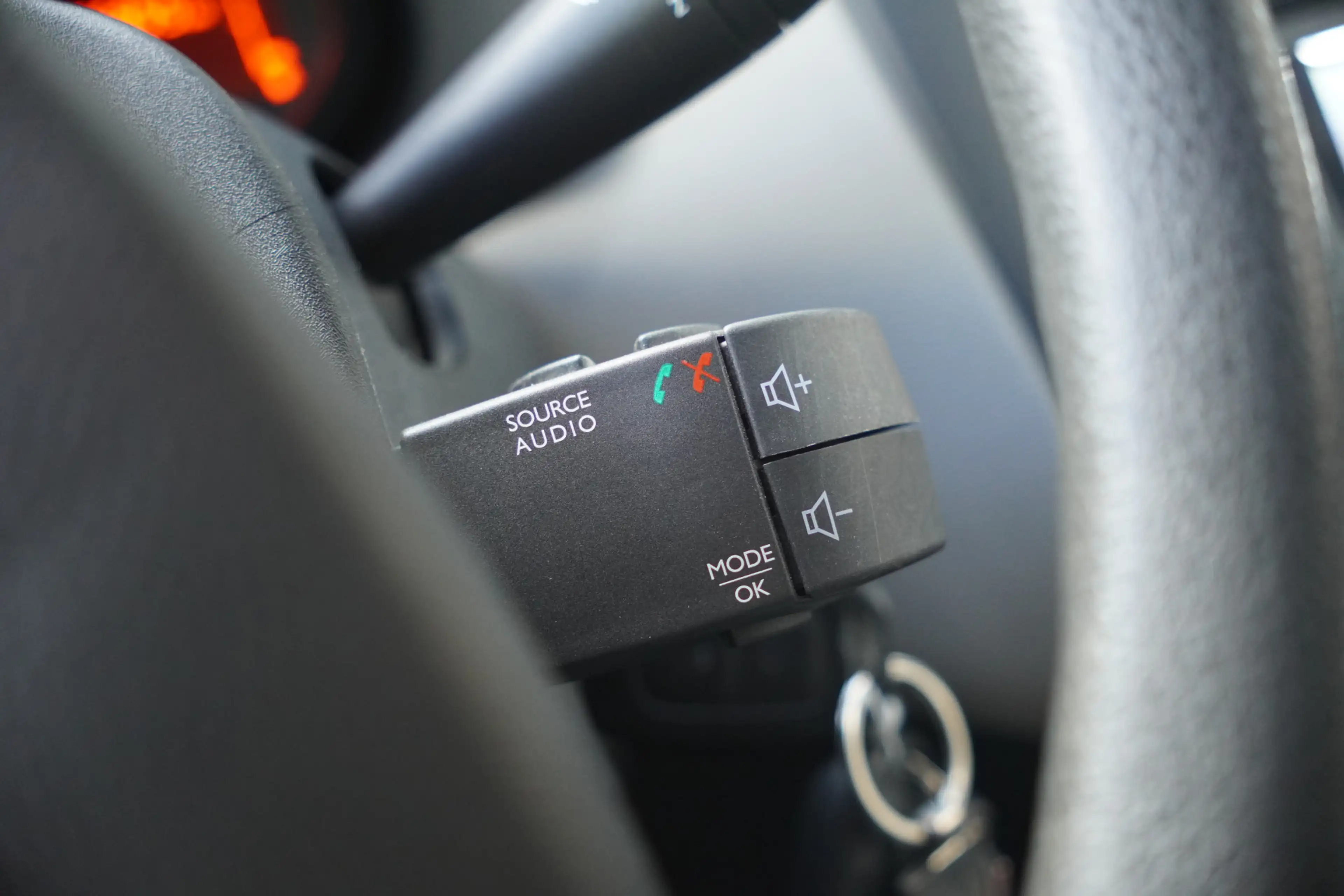 Dacia Dokker 1.6 MPI, AIRCO, BTW-VRIJ / MARGE — photo 10