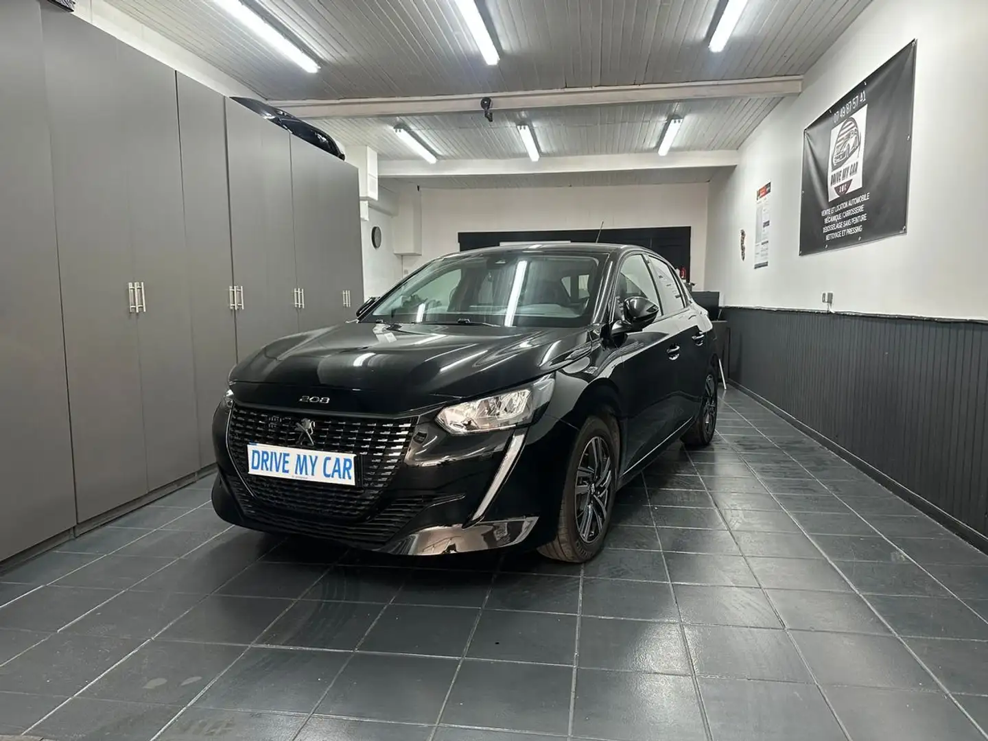 Peugeot 208 1.2 PureTech 100 Ch Allure - BOITE AUTOMATIQUE Noir - 1