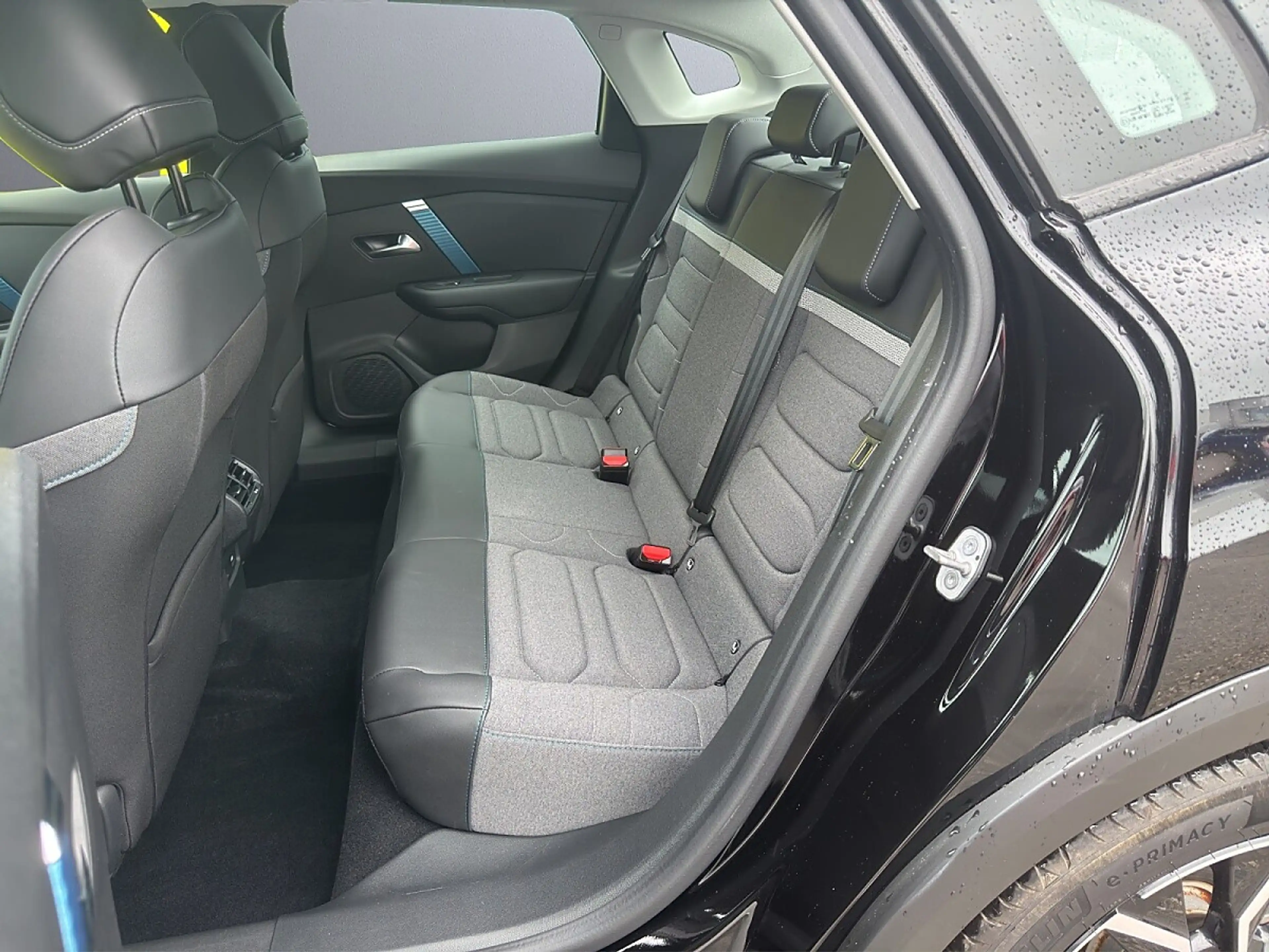 Citroen E-C4 X e-C4 X Elektromotor 136 50kWh Shine — photo 15