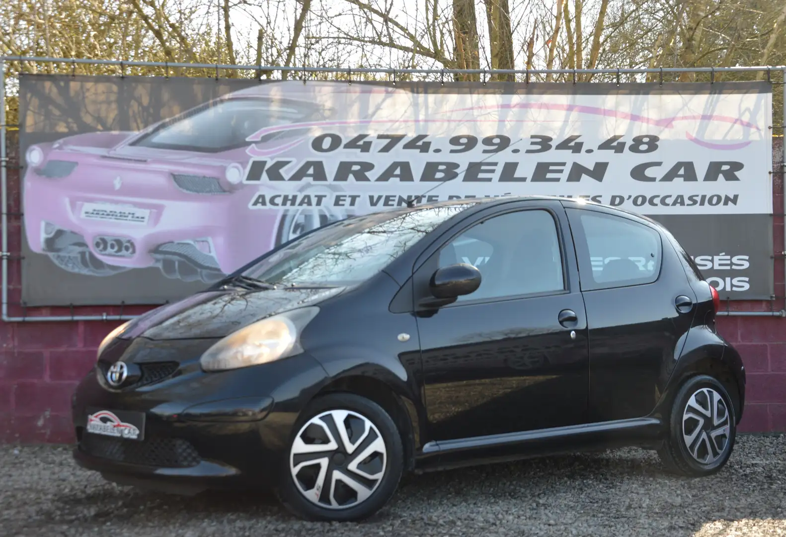 Toyota Aygo 1.0i VVT-i PROPRE 97.065KM GARANTIE Zwart - 1