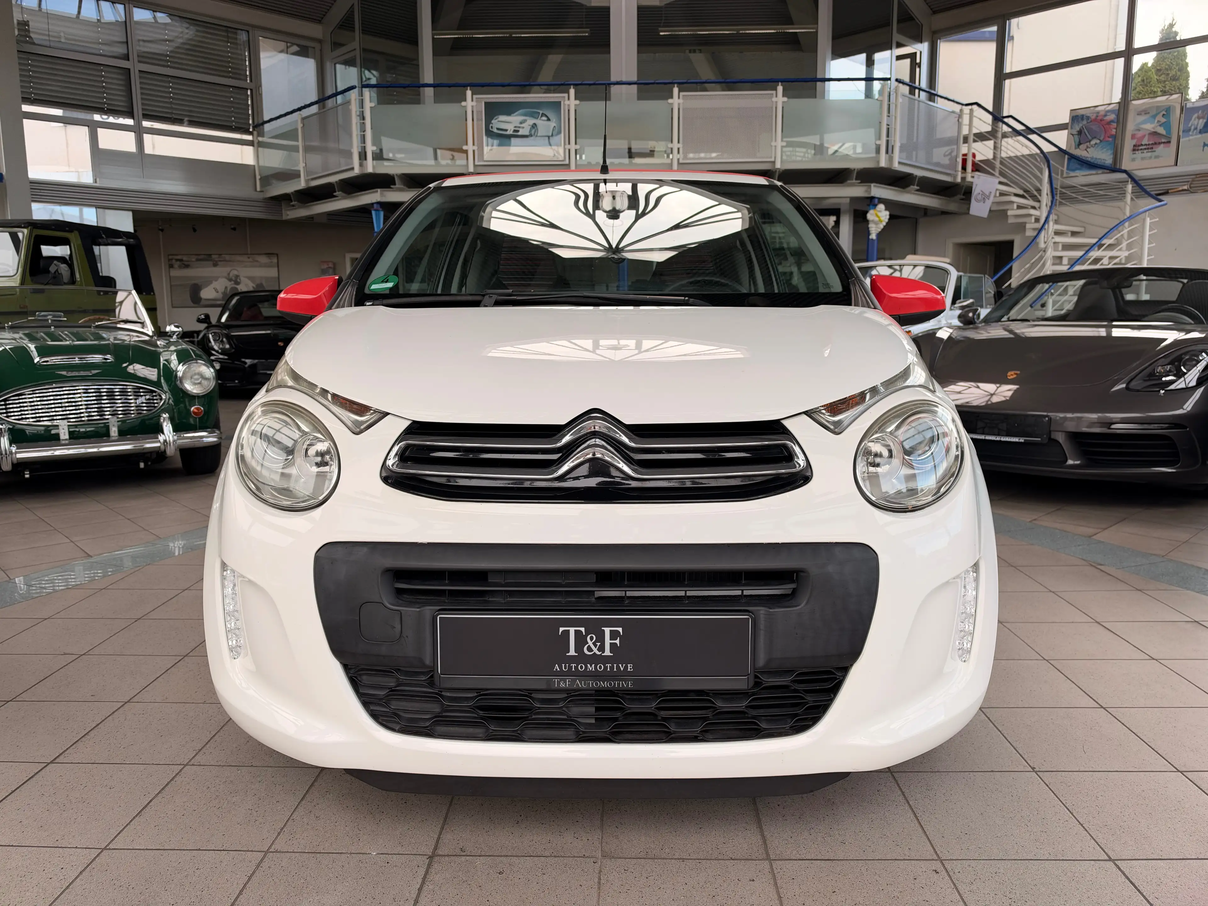 Citroen C1 Feel Airscape — photo 11