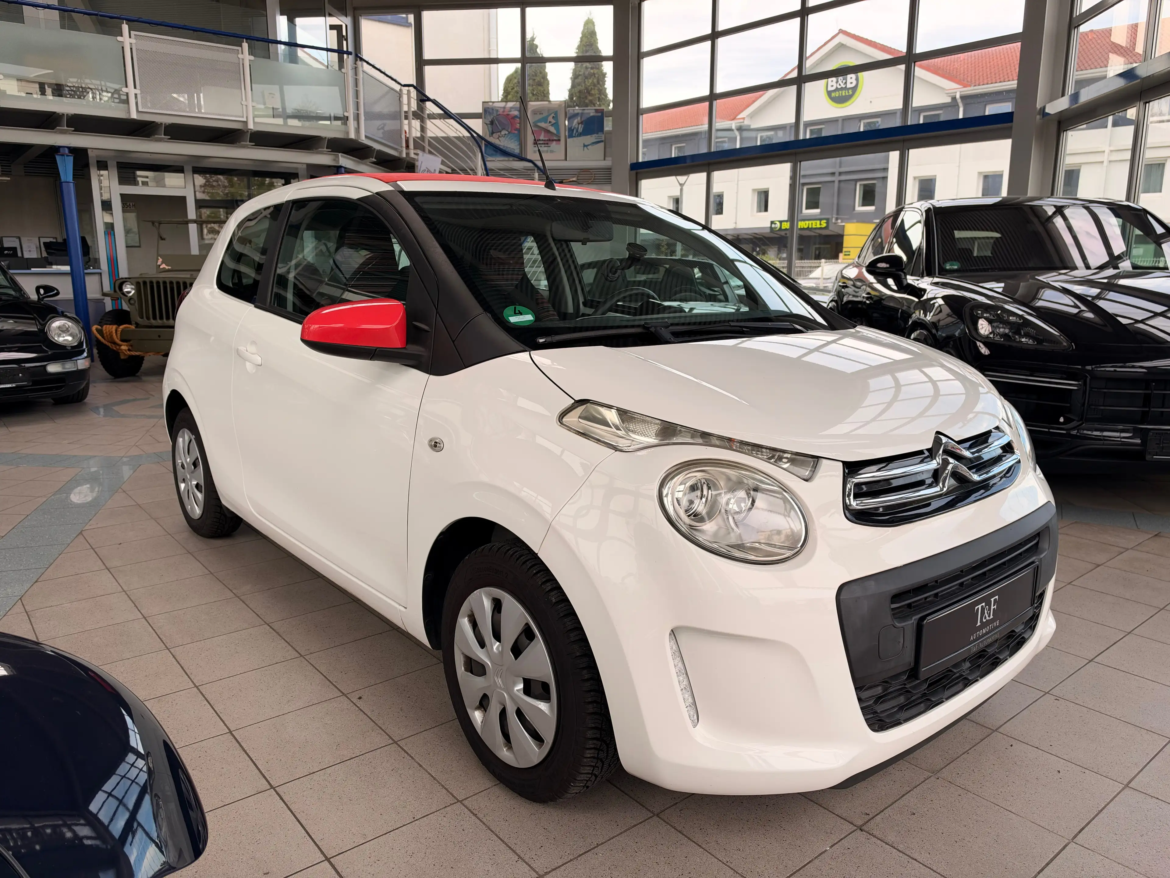 Citroen C1 Feel Airscape — photo 10