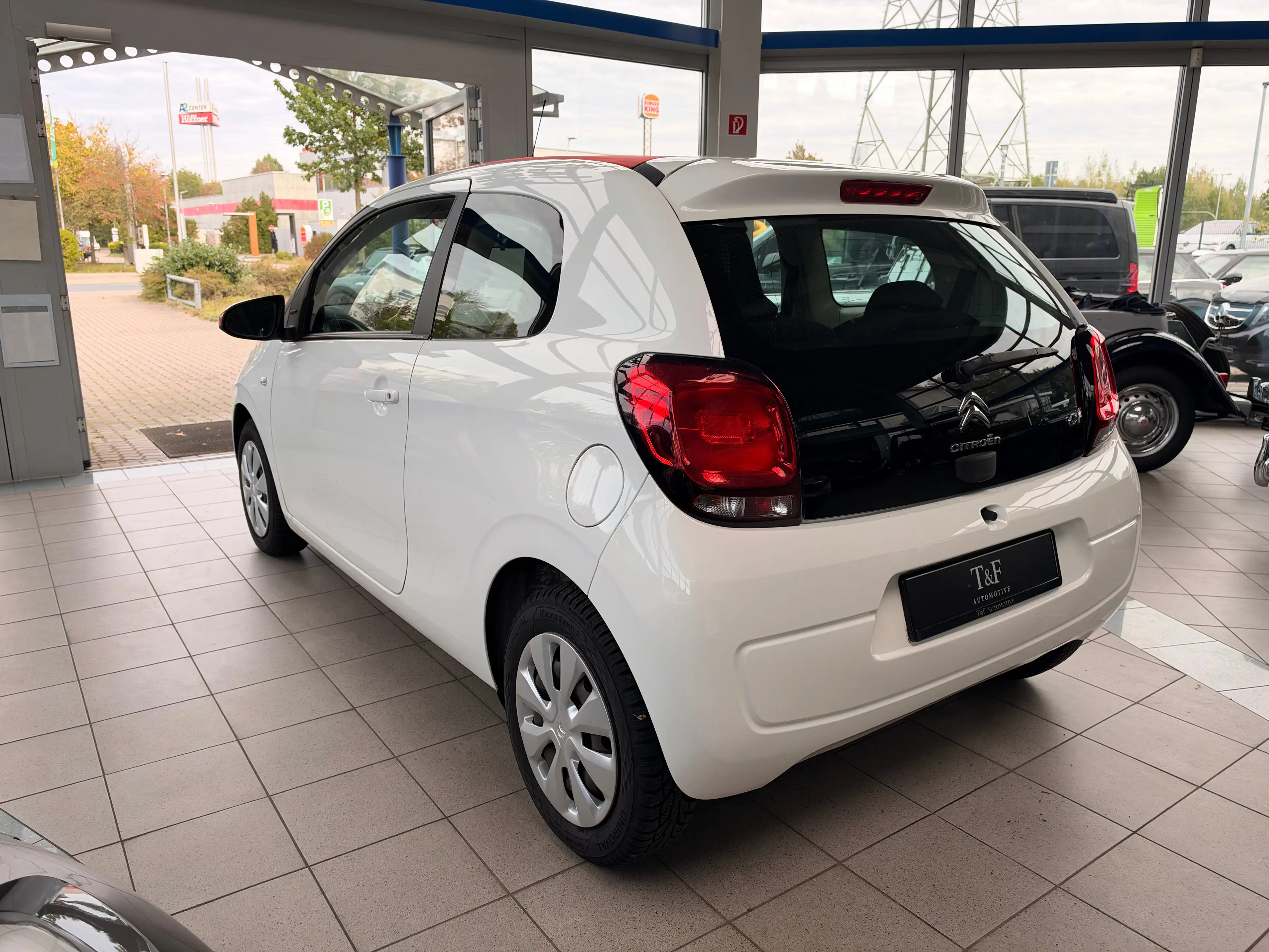 Citroen C1 Feel Airscape — photo 5