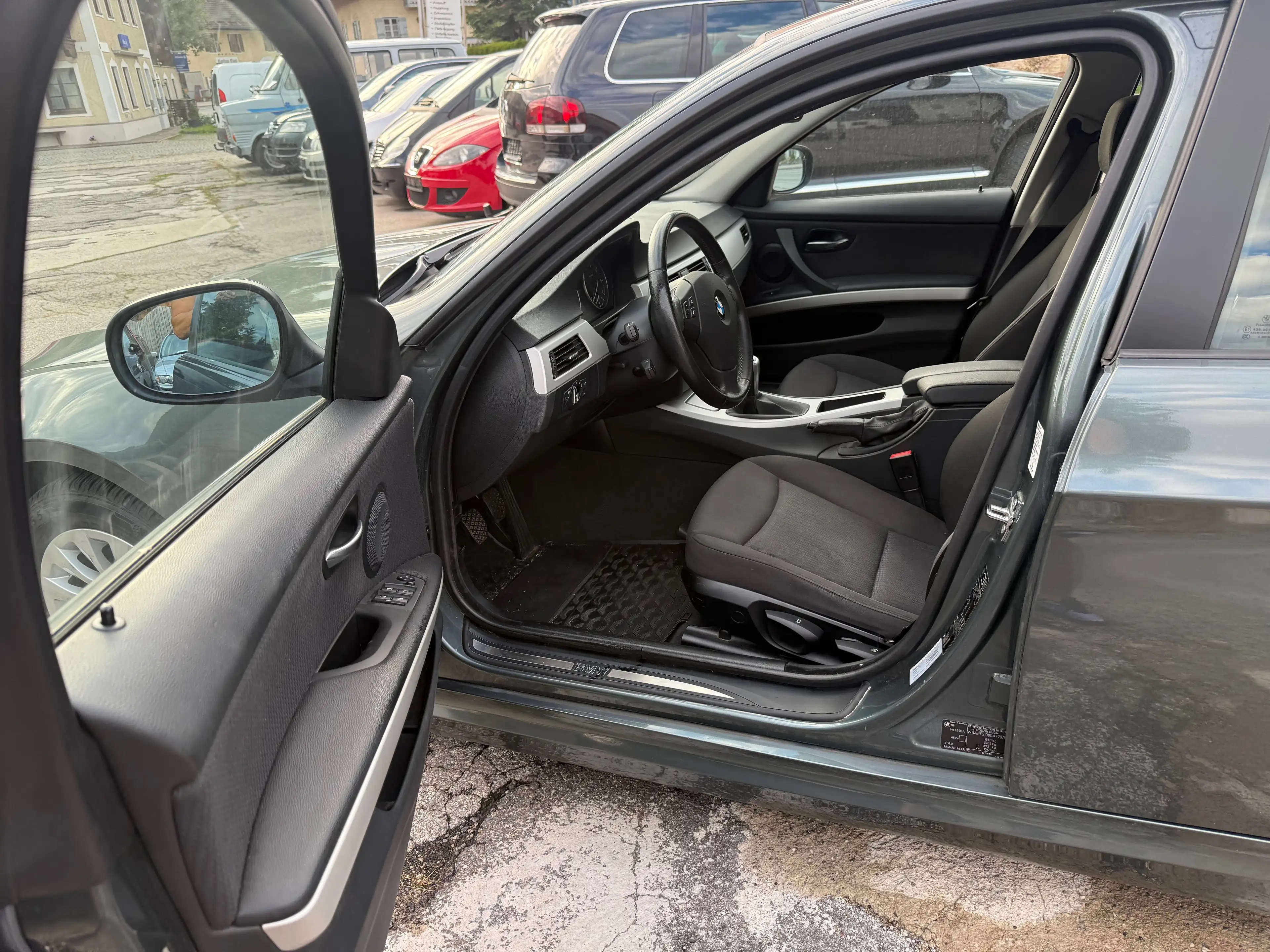 BMW 318 318 i. TÜV NEU — photo 5