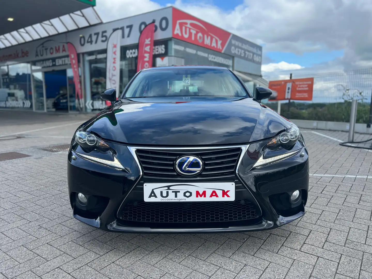 Lexus IS 300 IS 300h 2.5i Privilege Line E-CVT MARC LEVINSON Чорний - 1