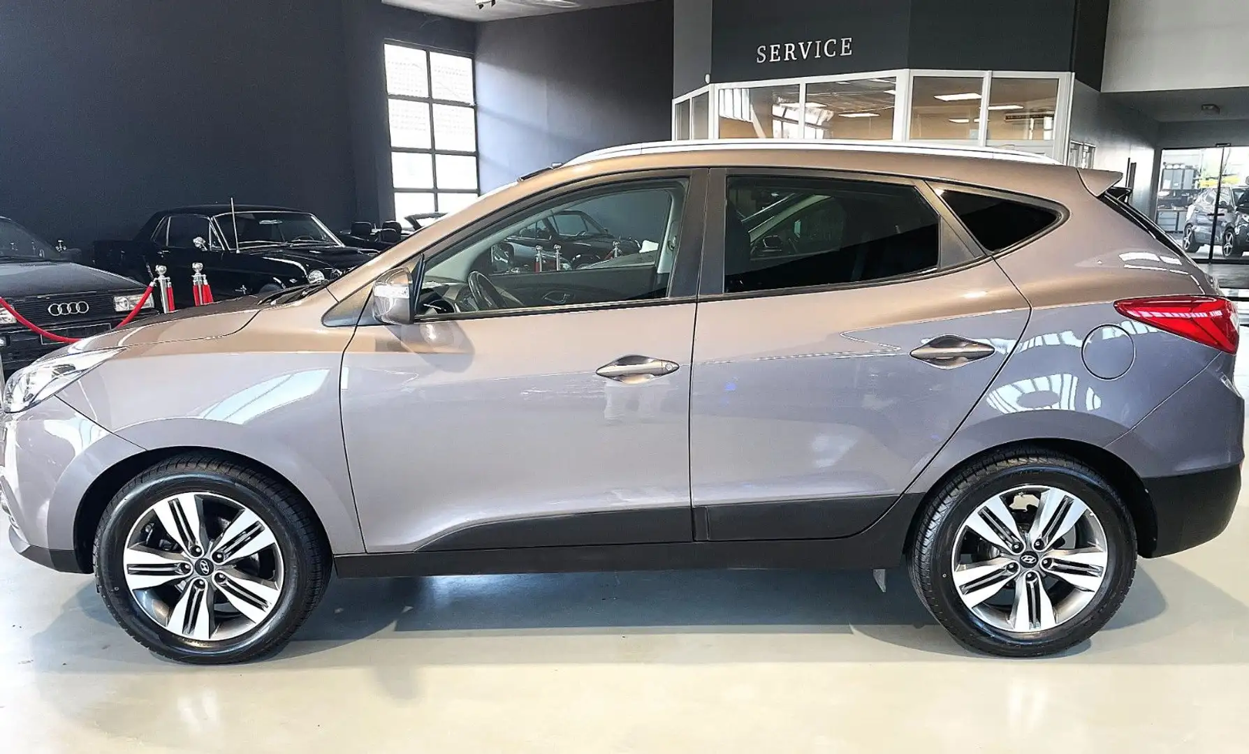 Hyundai iX35 1.6 GDI  NAV+Panorama+Xenon+PDC+Sitzheiz. Brun - 2