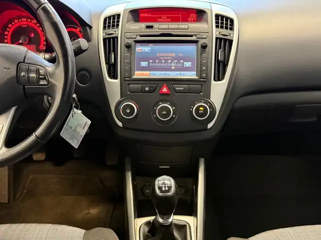 Kia Ceed view 2